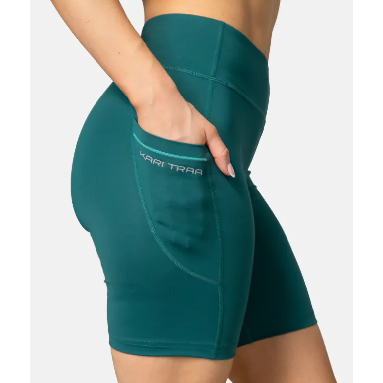 Kari TraaAva 8-inch Shorts - Short femme